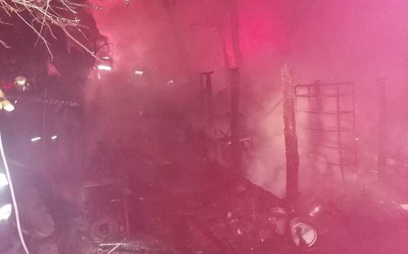 Incendiu (1)