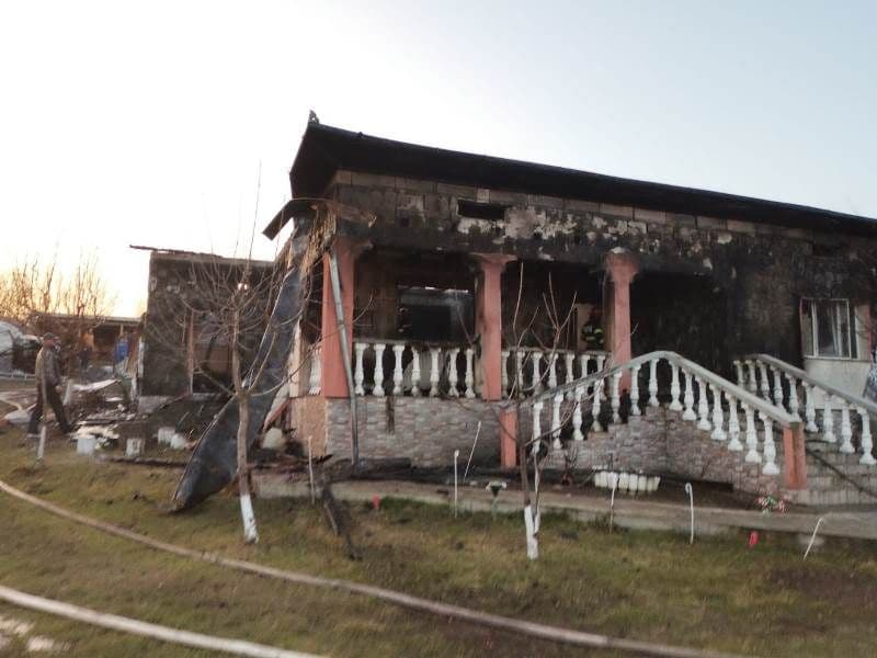 Incendiu (2)