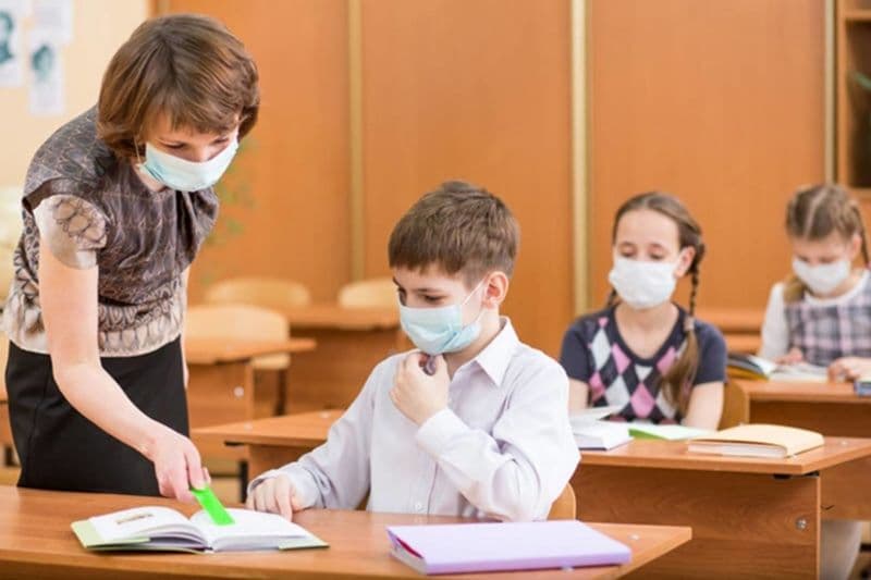 Orele de recuperare vor fi plătite suplimentar profesorilor timp de 16 săptămâni 