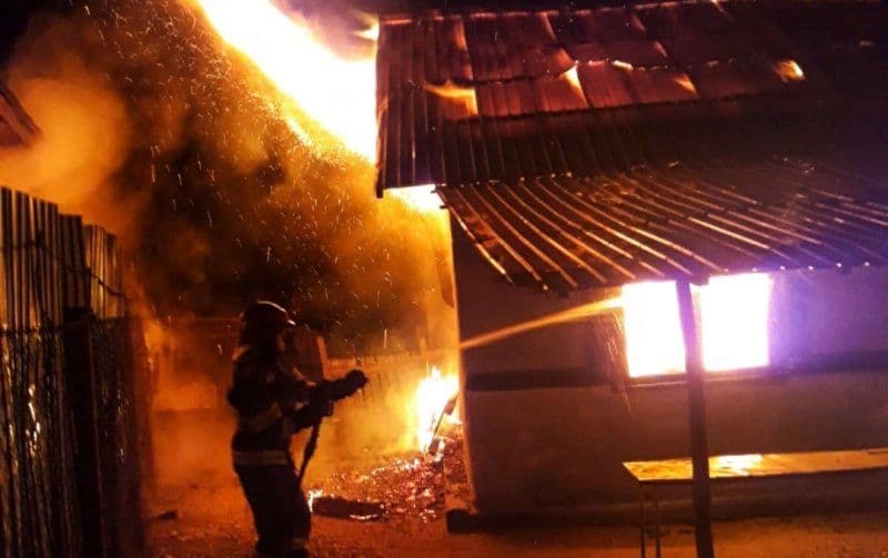 Incendii la Corni, Pomârla, Botoșani, Coțușca și Hudești din cauza coşurilor de fum necurățate