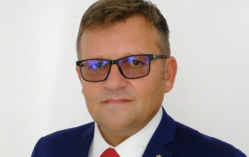 Marius Budăi: „Fac apel la parlamentarii PNL și USR din Botoșani să nu fie părtași prin votul lor la un buget al austerității, prin care să își bată j