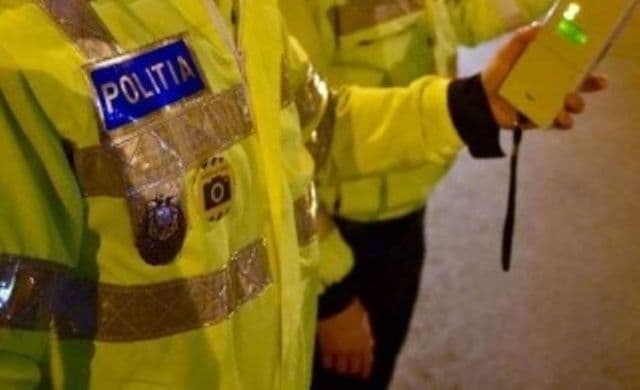 Tânăr prins la volan beat și fără permis de conducere