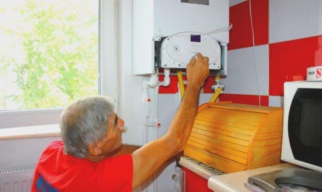 Centralele de apartament ar putea fi interzise. Care este motivul și cine a făcut anunțul care îi afectează pe mulți români?