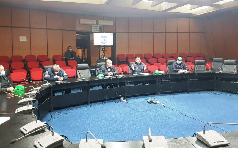 Negocieri prelungite cu fermierii botoșăneni