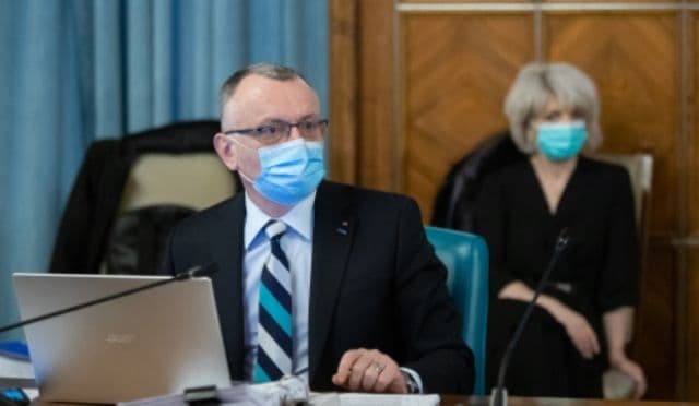Ministrul Sorin Cîmpeanu anunță că se vor scoate la concurs toate posturile de directori de școală din țară