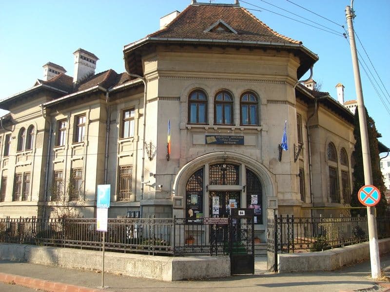 Biblioteca Județeană Botoșani: Conferință lansare proiect „Centrul Cultural Transfrontalier Multietnic”