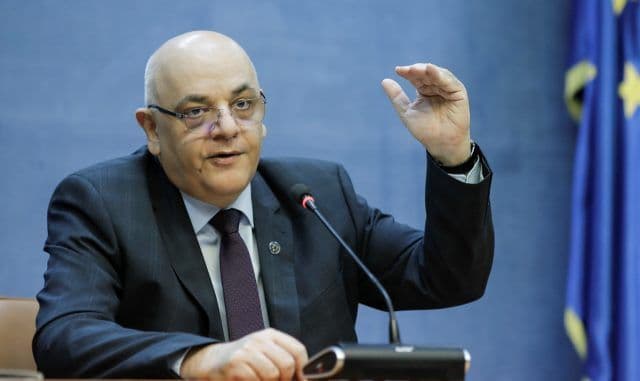 Anunț de ultimă oră pentru toată România. Ieșirea din case va fi interzisă după ora 20:00