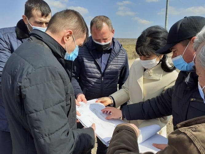 CJ Botoșani: Au început lucrările la drumul Prăjeni-Plugari – FOTO