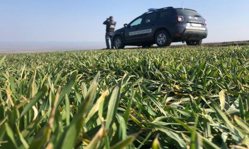 Peste 1.000 de poliţişti de frontieră vor fi la datorie în perioada Sărbătorilor Pascale Catolice
