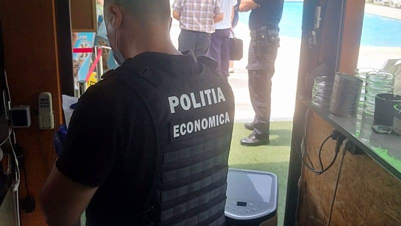 Polițiștii au efectuat 15 percheziții domiciliare la persoane bănuite de contrabandă
