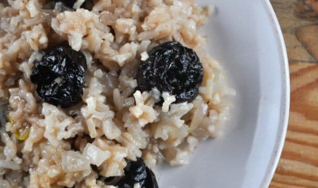 Orez cu prune uscate