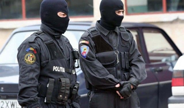 Percheziții în Botoșani, la solicitarea autorităților din Italia 