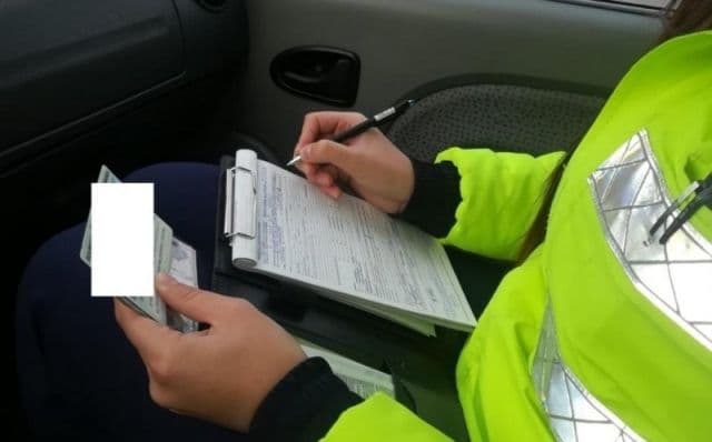 Botoșănean prins la volan deși avea permisul suspendat