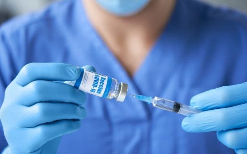 Maraton de vaccinare în acest week-end în fața Prefecturii Botoșani