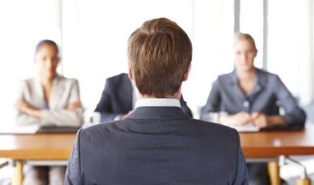Elevii de clasa a XII-a nu mai susțin examenele de competențe la Bacalaureat în acest an