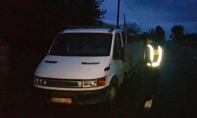 Autoutilitară cu asigurare portugheză falsificată, descoperită în trafic de Poliţiştii de frontieră din Dorohoi