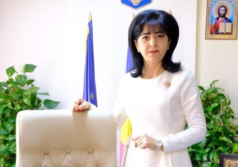 Doina Federovici, președinte CJ Botoșani: La mulți ani, copii!