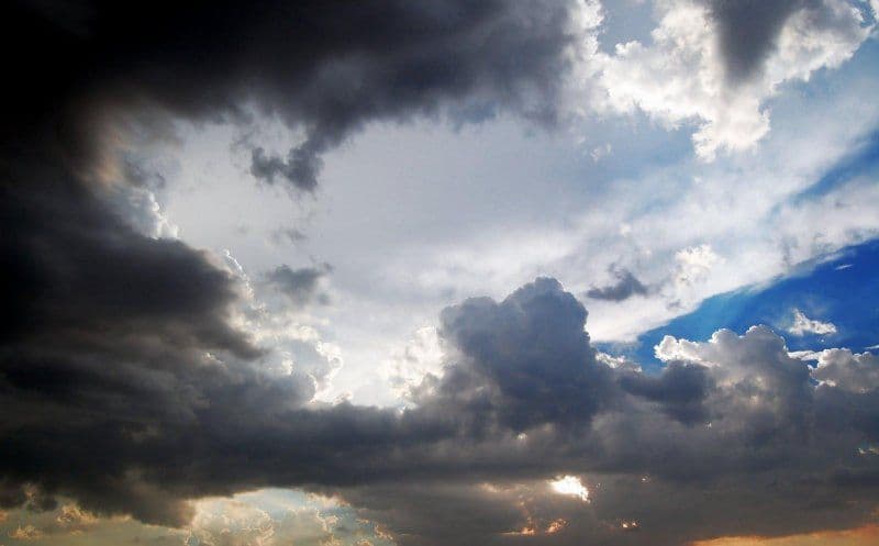 Meteorologii au emis informare și atenționare COD GALBEN de instabilitate atmosferică