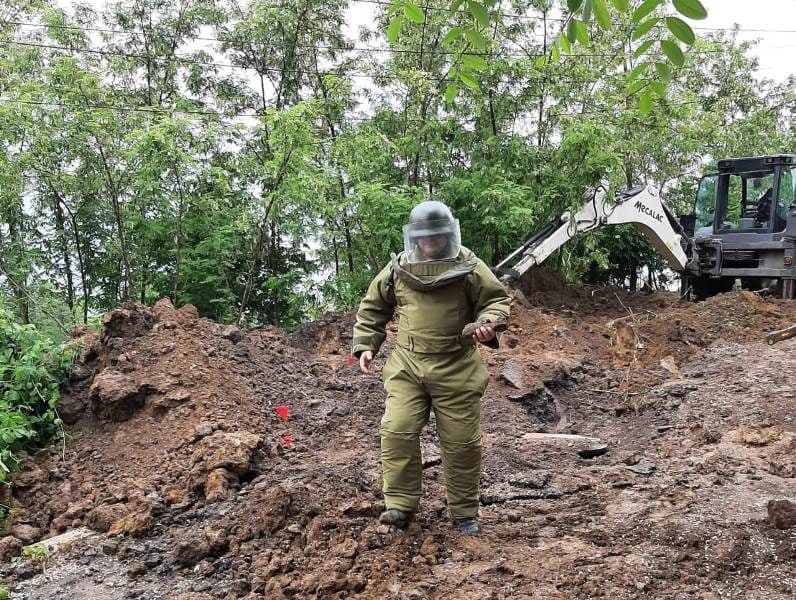 Muniție rămasă neexplodată din timpul conflictelor armate, descoperită la Tudora - FOTO