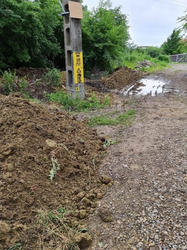 Primim la redacție – Stradă din Dorohoi considerată de unii drept groapă de gunoi - FOTO