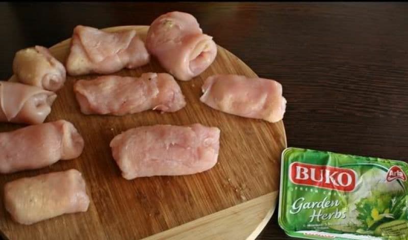 Piept de pui umplut cu cremă de brânză