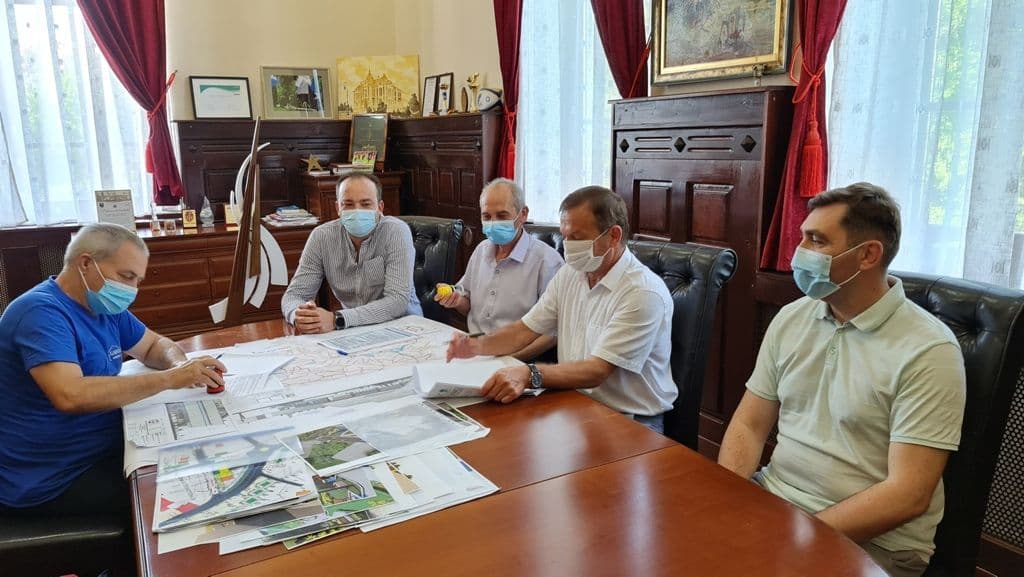 A fost semnat contractul de execuție pentru modernizarea Ambulatoriului din Dorohoi