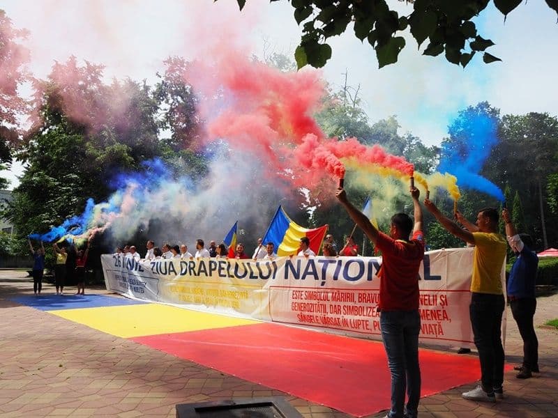 Organizația PSD, alături de botoșăneni de Ziua Drapelului Național - FOTO