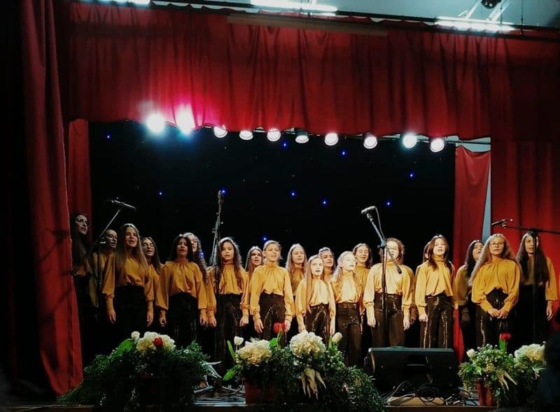 Sfârșit de an școlar presărat cu spectacole la Clubul Copiilor Dorohoi - FOTO