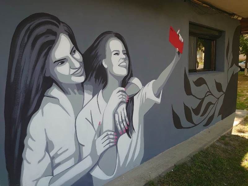 Salonul Julsie's Beauty Corner, colțul frumuseții din Dorohoi, și-a schimbat înfățișarea - FOTO