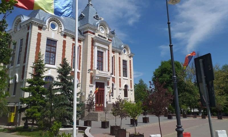   Primăria Municipiului Dorohoi: Anunţ de participare la licitaţie pentru concesiune bunuri - PRIVAT