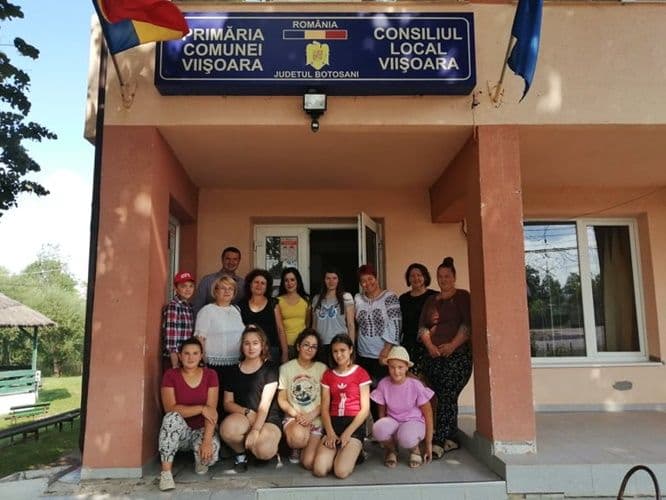 De vorbă cu BUNICII – proiect de voluntariat - FOTO