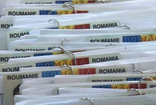 Se schimbă buletinele de identitate! Cine sunt românii care vor primi cărțile de identitate cu cip