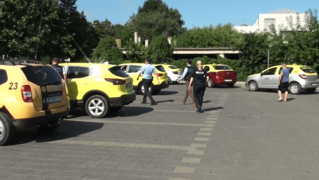 Poliția Dorohoi acțiune în forță printre taximetristi – FOTO
