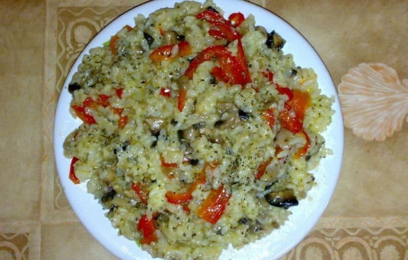 Risotto cu ciuperci și busuioc
