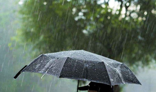 Alertă meteo emisă de ANM. Vremea se schimbă radical! Frig, ploi și grindină în zilele următoare