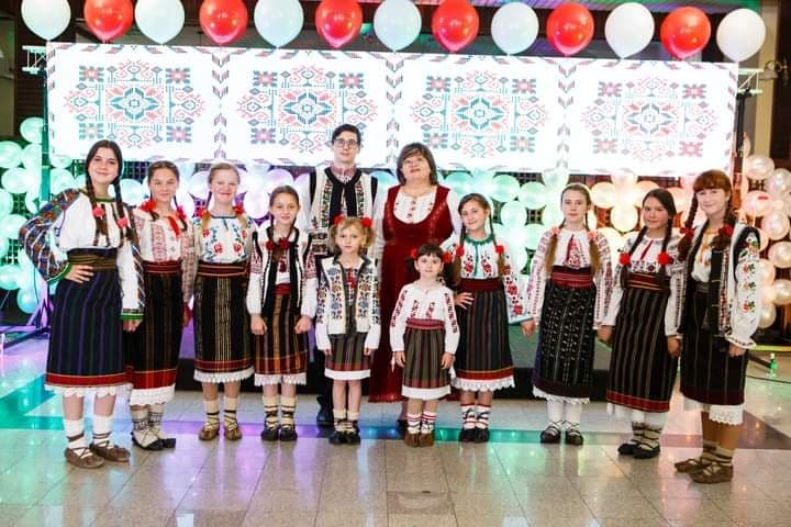Centrul Național de Informare și Promovare Turistică Dorohoi vă invită la dans, cântec, emoții și voie bună - FOTO