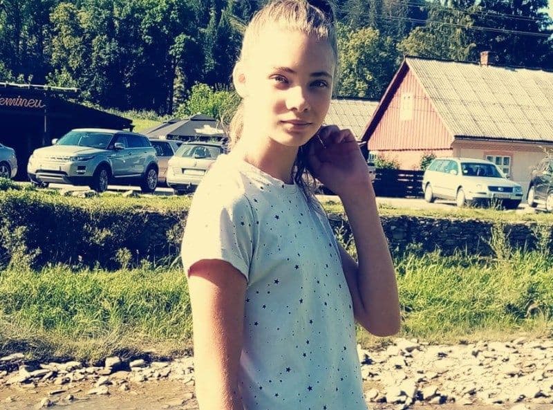 Halucinant! O adolescentă de 14 ani din Botoșani s-a spânzurat: un joc pe care îl practica i-a cerut sacrificiul suprem