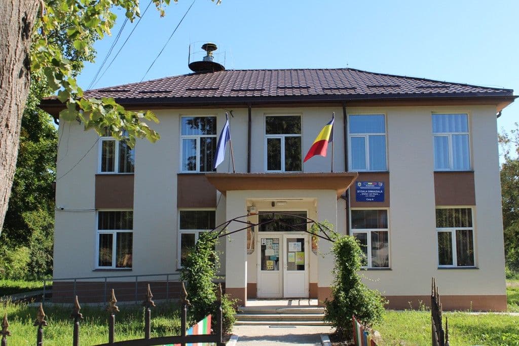 În comuna Ibănești, anul școlar începe într-o clădire nouă! - FOTO