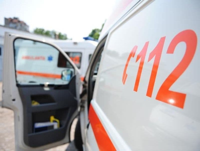 Accident mortal la ieșirea din Botoșani: Bătrân izbit de o mașină în timp ce traversa neregulamentar