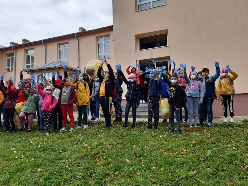 Școala Profesională „Sfântul Apostol Andrei” Smârdan a participat la proiectul „Let's Do It România!” - FOTO