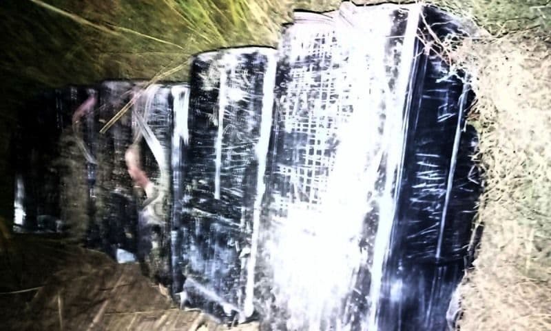 Peste 12.000 de pachete de ţigarete de contrabandă descoperite de poliţiştii botoşăneni