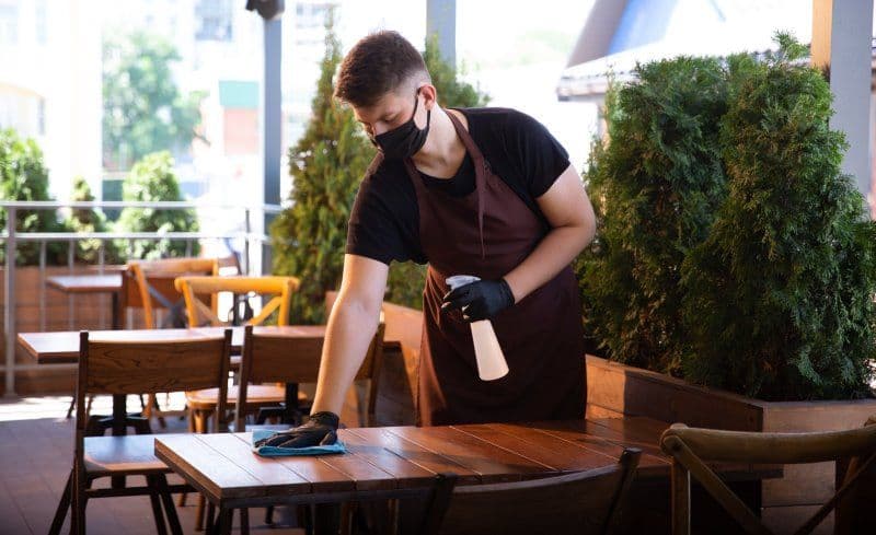 Ce trebuie să facă restaurantele pentru a rămâne dechise? Arafat le-a dat ultimatum!