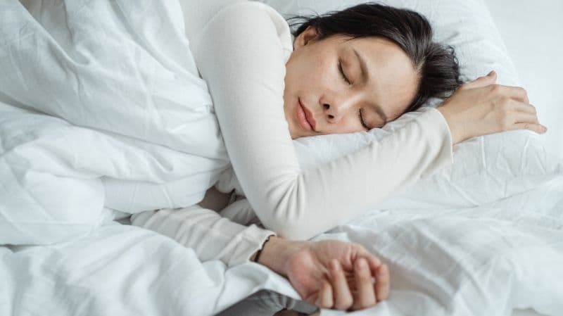 De câte ore de somn are nevoie un adult