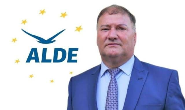 Am îndrăznit să cred că într-un asemenea context nu e loc de jocuri și tactici meschine. M-am înșelat !