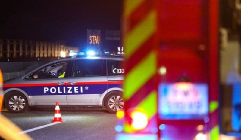 Român mort într-un cumplit accident, în Austria. Alt conațional este în stare gravă