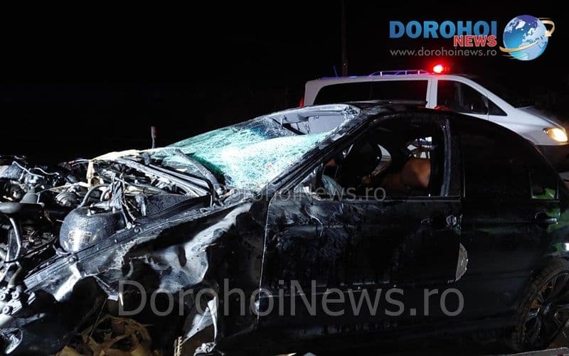 Tragedie pe un drum din județul Botoșani! Trei tineri au decedat și unul a ajuns la spital după ce s-au răsturnat cu mașina