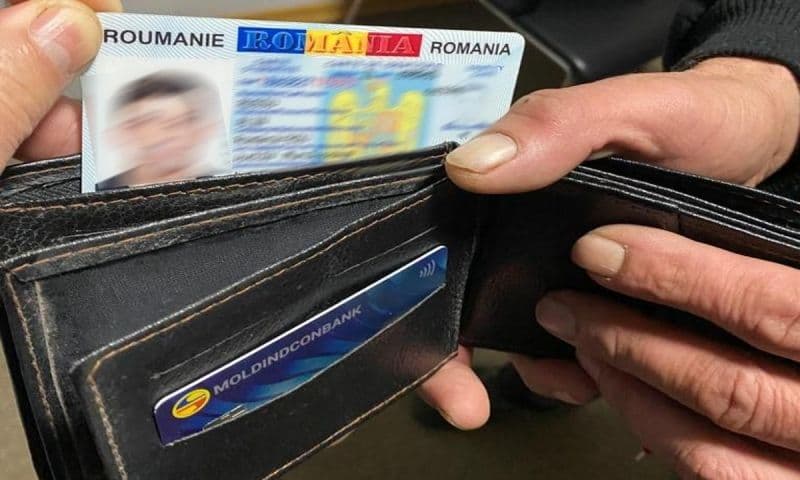 Identitate spaniolă falsă cumpărată cu 200 de euro