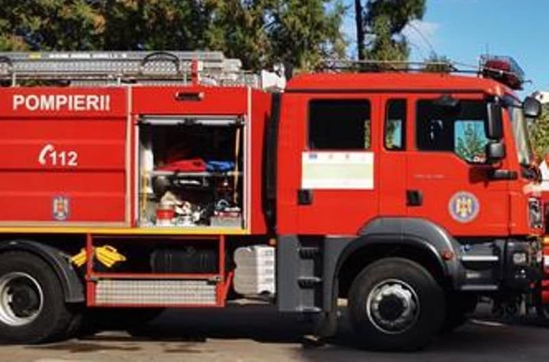 Incendiu izbucnit într-o casă din Flămânzi din cauza unui scurtcircuit