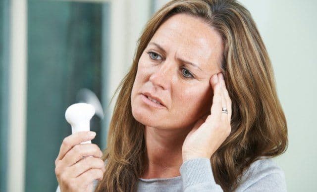 Simptome la menopauză: Cum ştii că eşti în acea perioadă