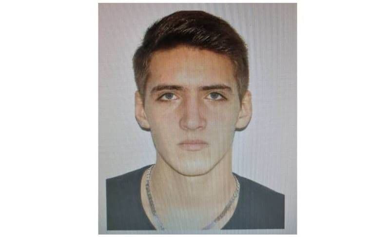 Tânăr de 24 de ani căutat de polițiști după ce a fost dat dispărut de familie